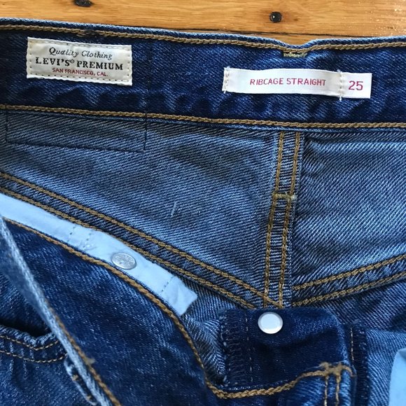 levi's straight ribcage ankle medium wash jeans - Picture 3 of 4